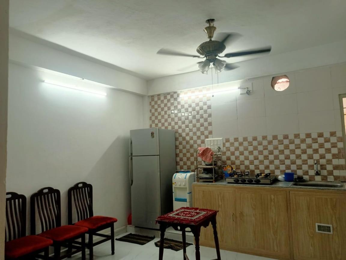Rahimakareem Manzil Apartment