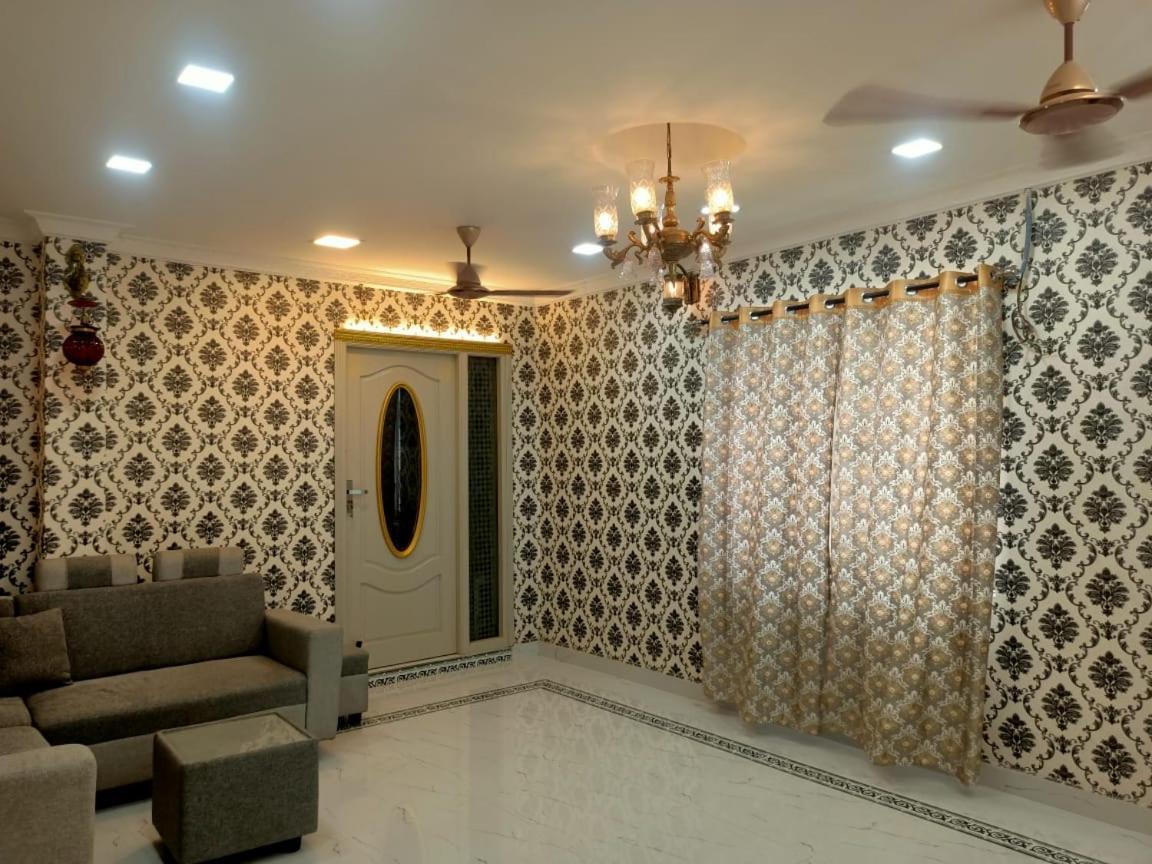 Apartment Rahimakareem Manzil